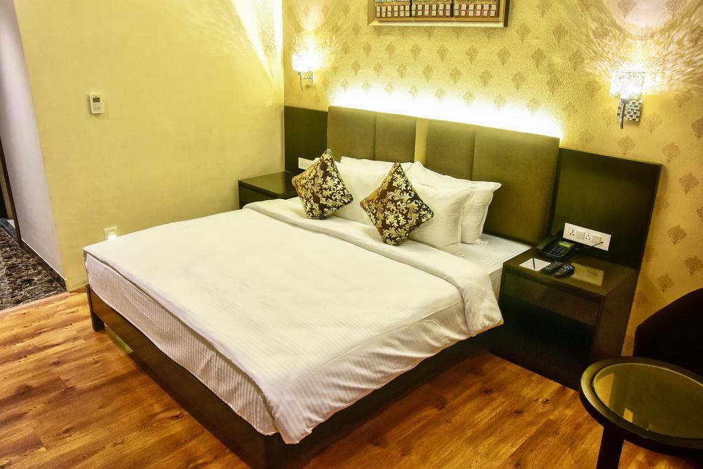 Hotel The Fern Residency Calcutta  Esterno foto