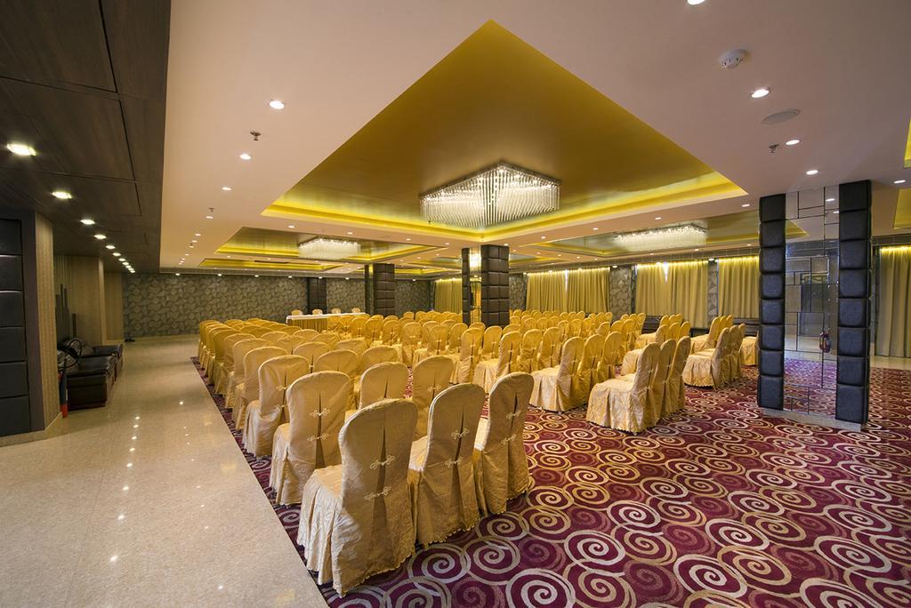Hotel The Fern Residency Calcutta  Esterno foto