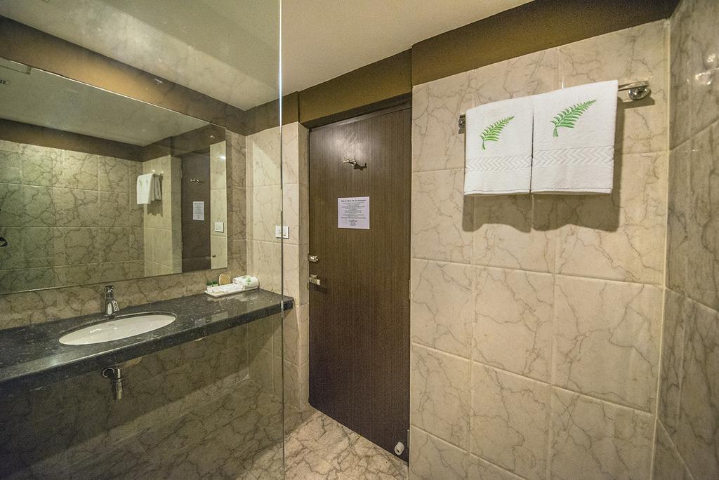 Hotel The Fern Residency Calcutta  Esterno foto