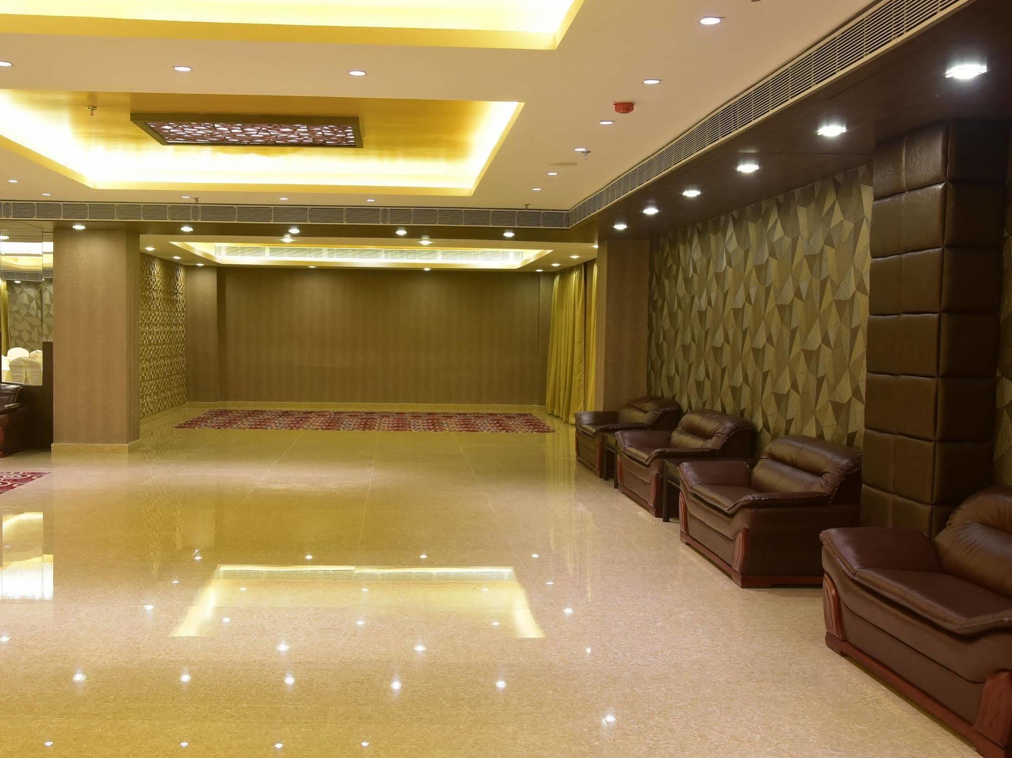 Hotel The Fern Residency Calcutta  Esterno foto